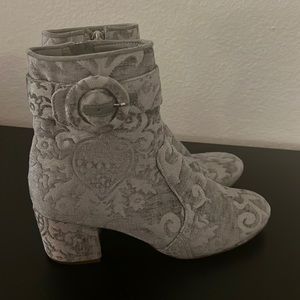Nine West crushed velvet booties